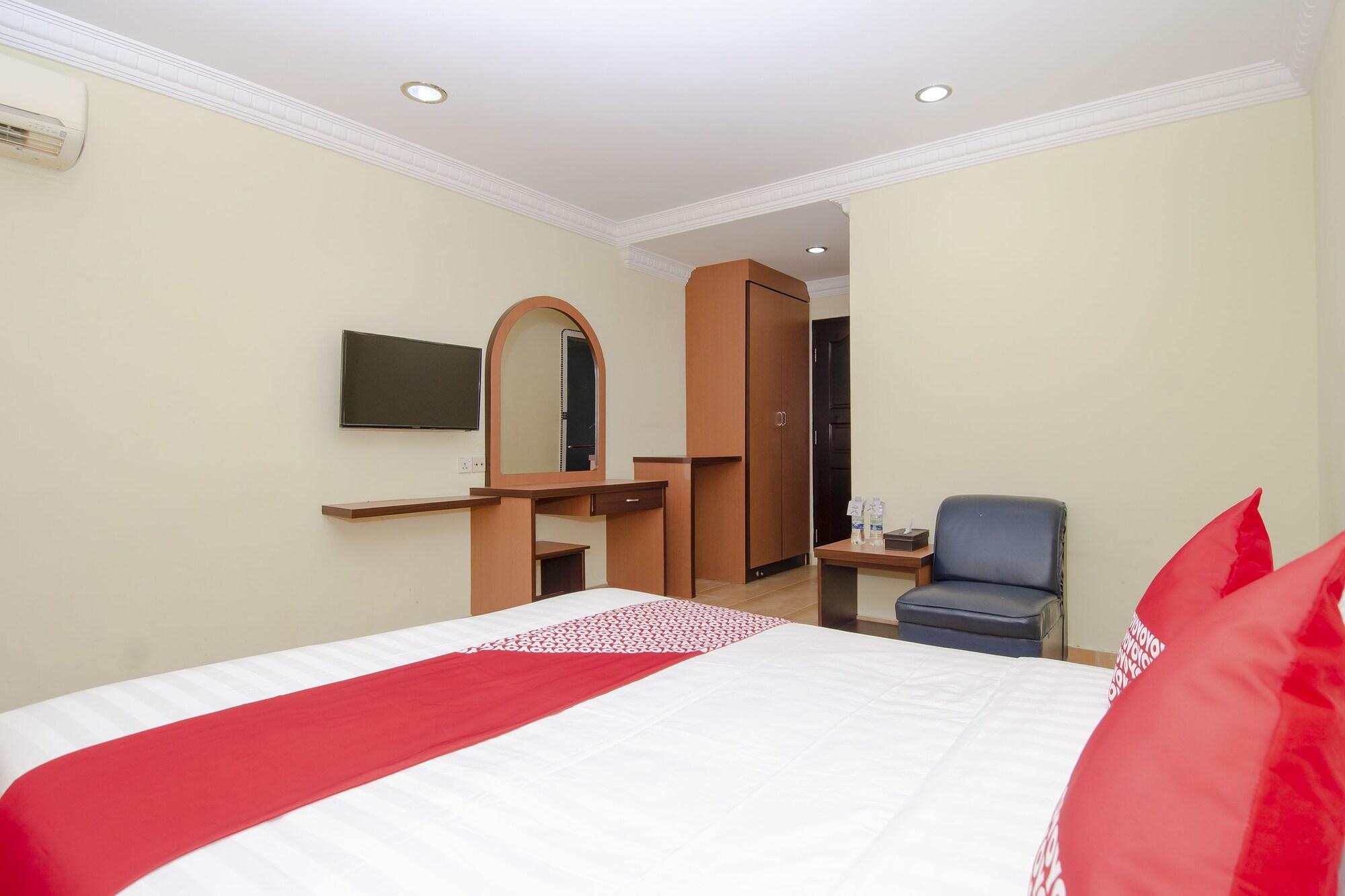 Halim Hotel Tanjung Pinang Dış mekan fotoğraf