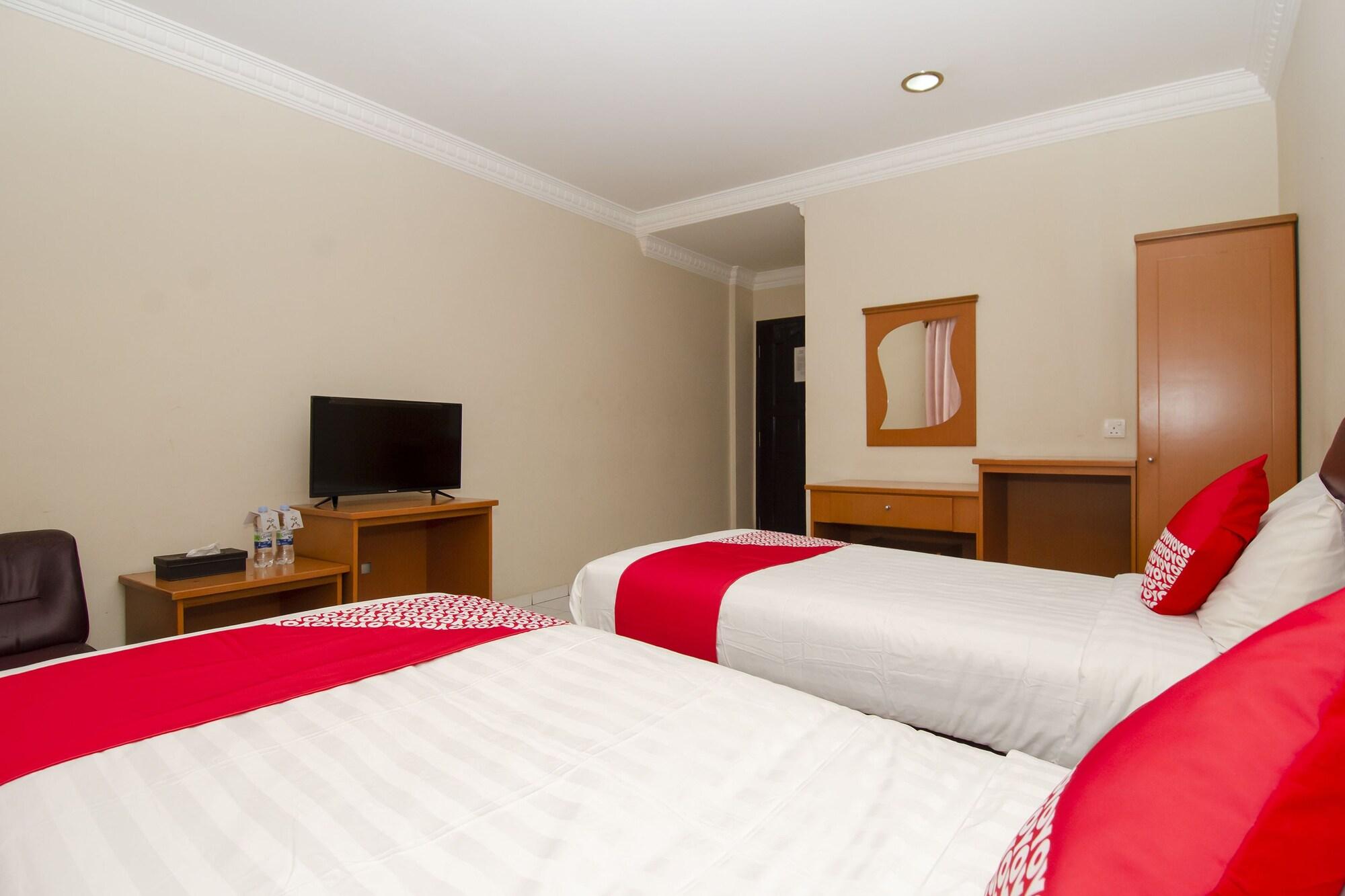 Halim Hotel Tanjung Pinang Dış mekan fotoğraf