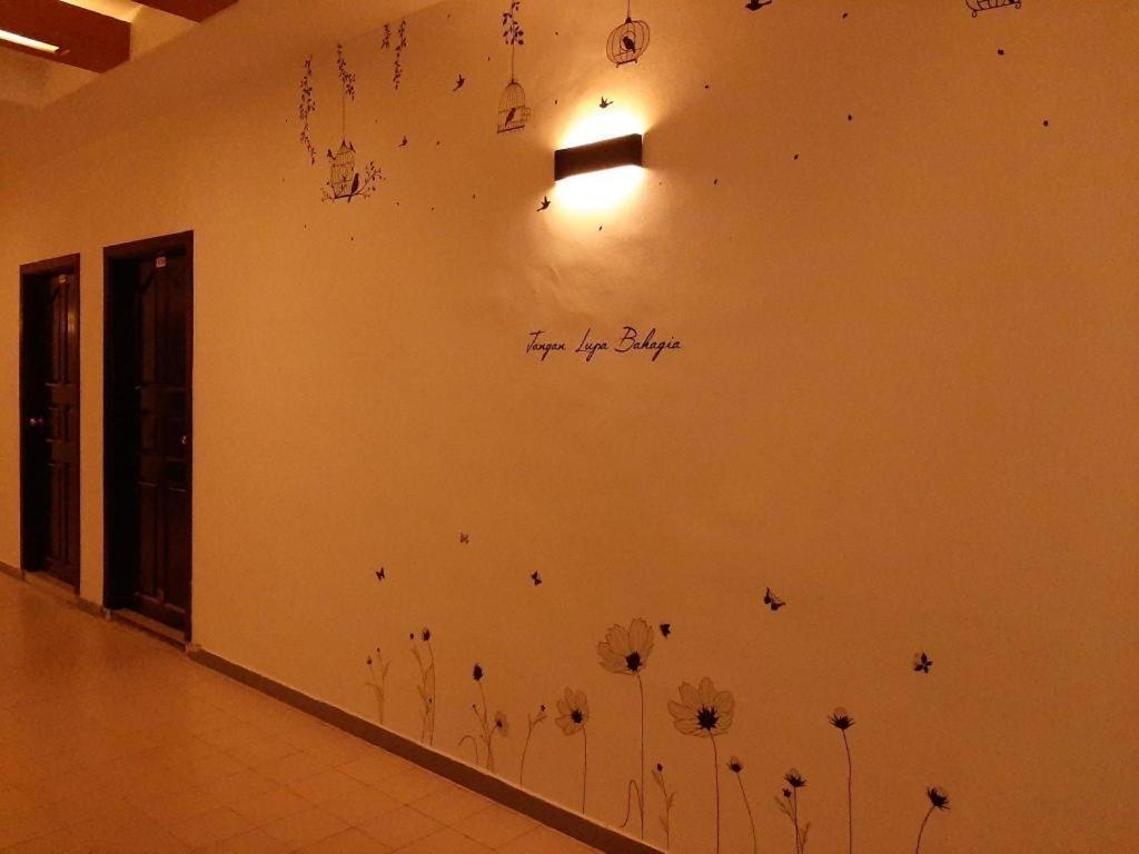 Halim Hotel Tanjung Pinang Dış mekan fotoğraf